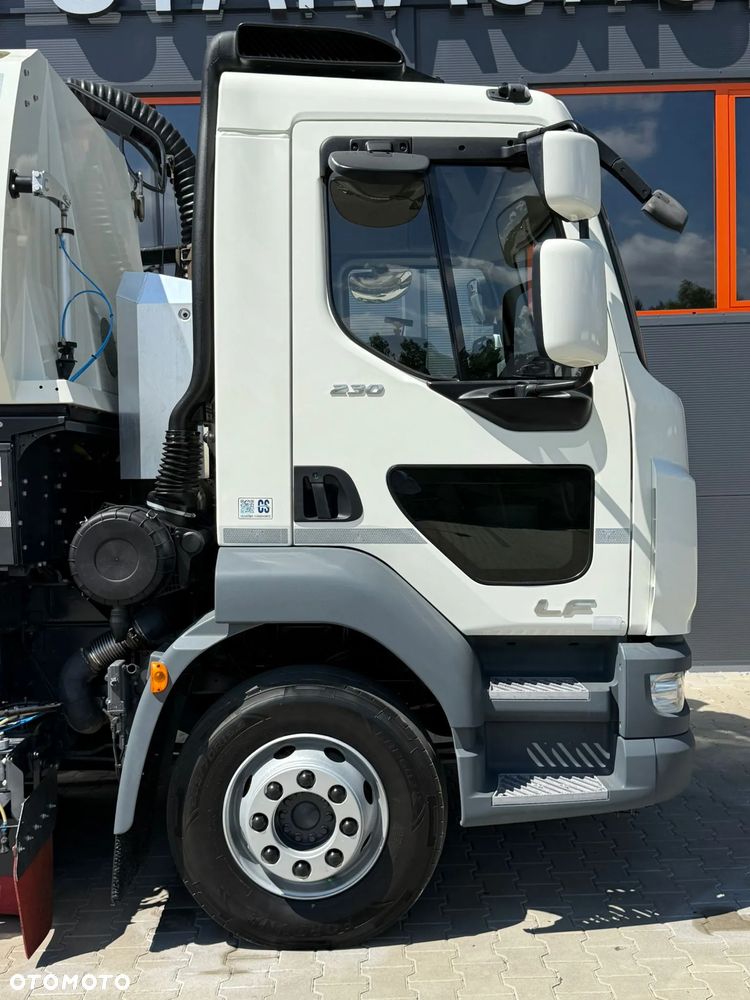 DAF DAF LF 15.230 Euro 6 // zamiatarka uliczna // budowlana dwustronna JOHNSTON VT652 - 19