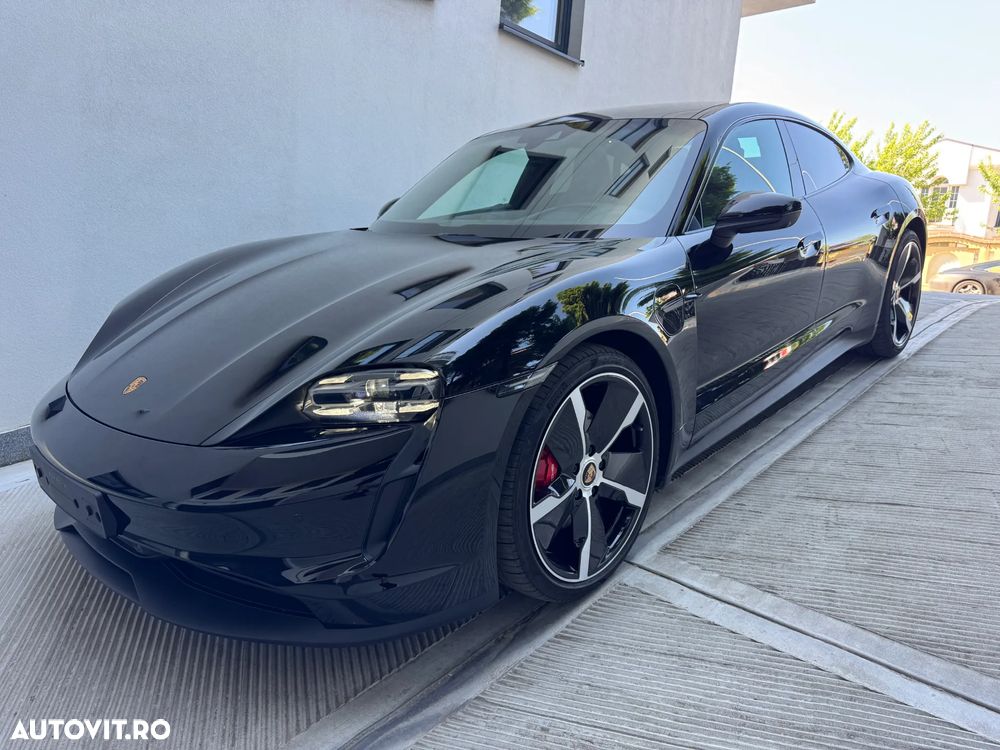 Porsche Taycan - 18