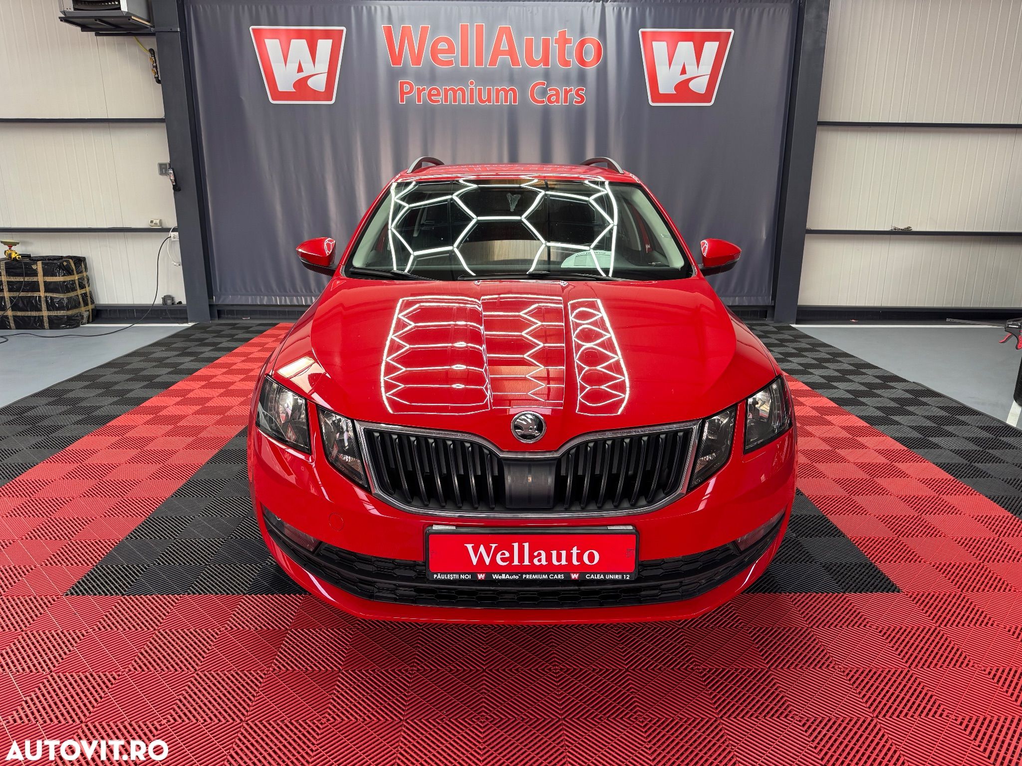 Skoda Octavia - 1