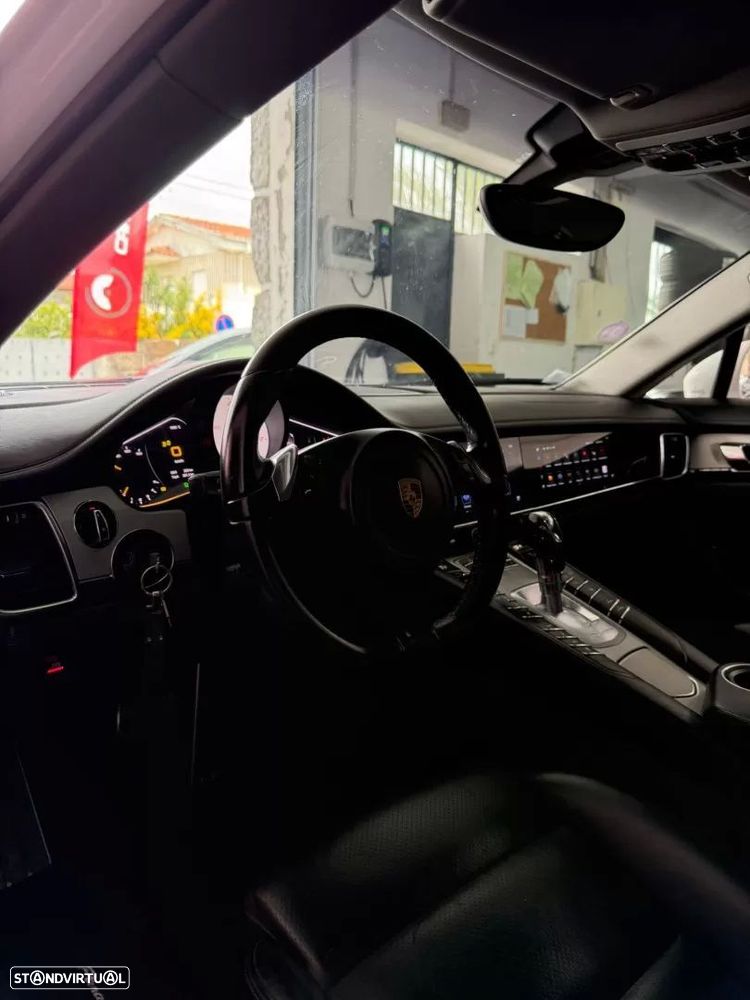 Porsche Panamera S E-Hybrid - 16