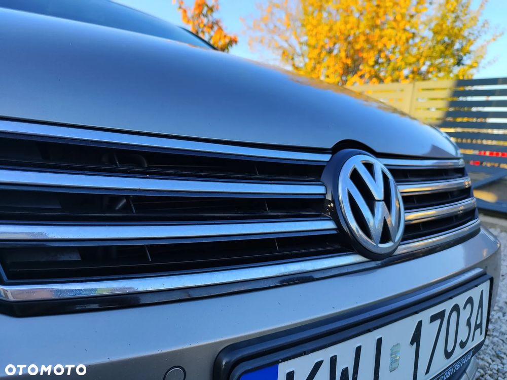 Volkswagen Passat - 9