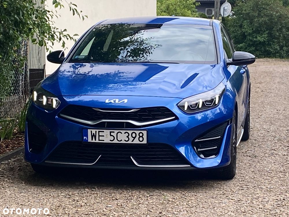Kia ProCeed - 24
