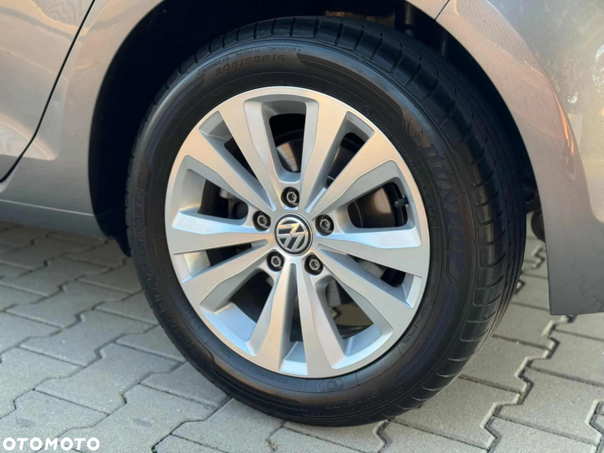 Volkswagen Golf VII 1.4 TSI BMT Highline DSG - 29