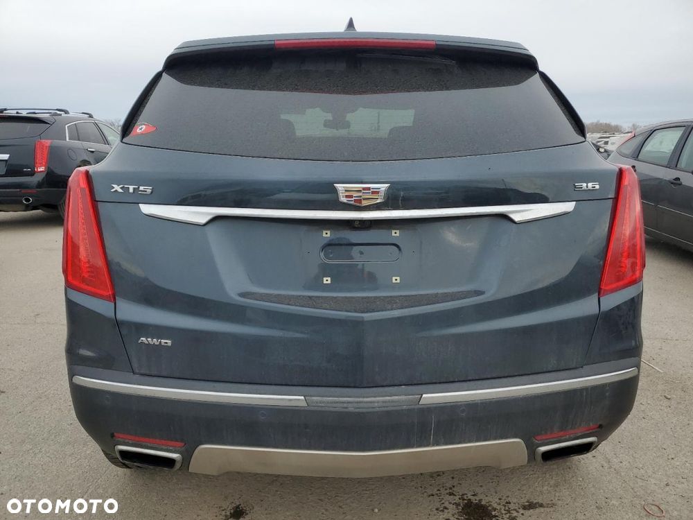 Cadillac XT5 - 5