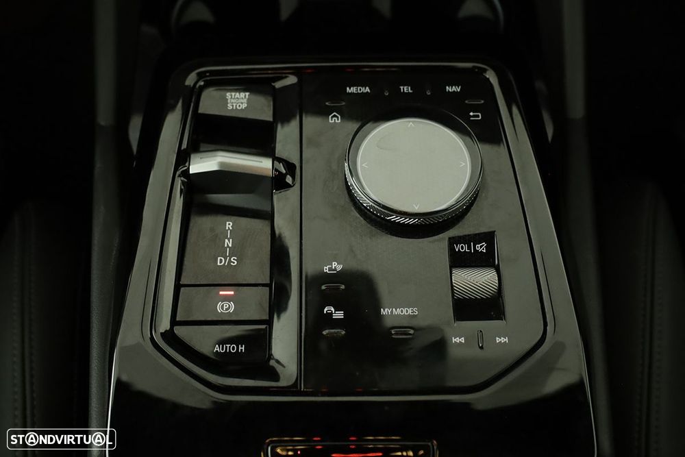 BMW 520 d Pack Desportivo M - 19