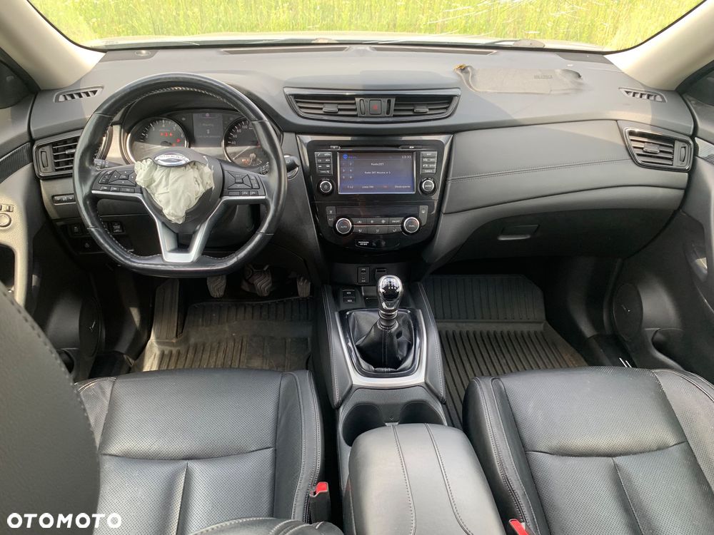 Nissan X-Trail 1.6 DIG-T Tekna 2WD - 26