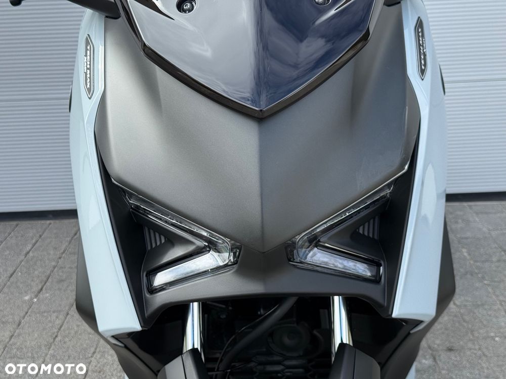 Yamaha X-max - 30