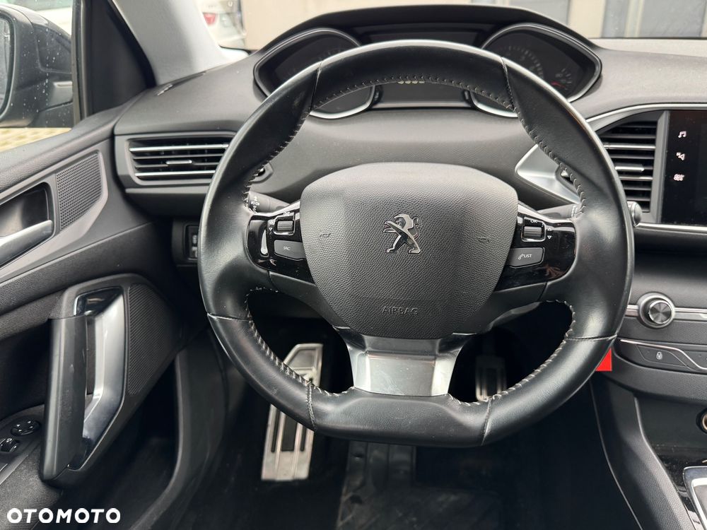 Peugeot 308 PureTech 110 Stop & Start Style - 15