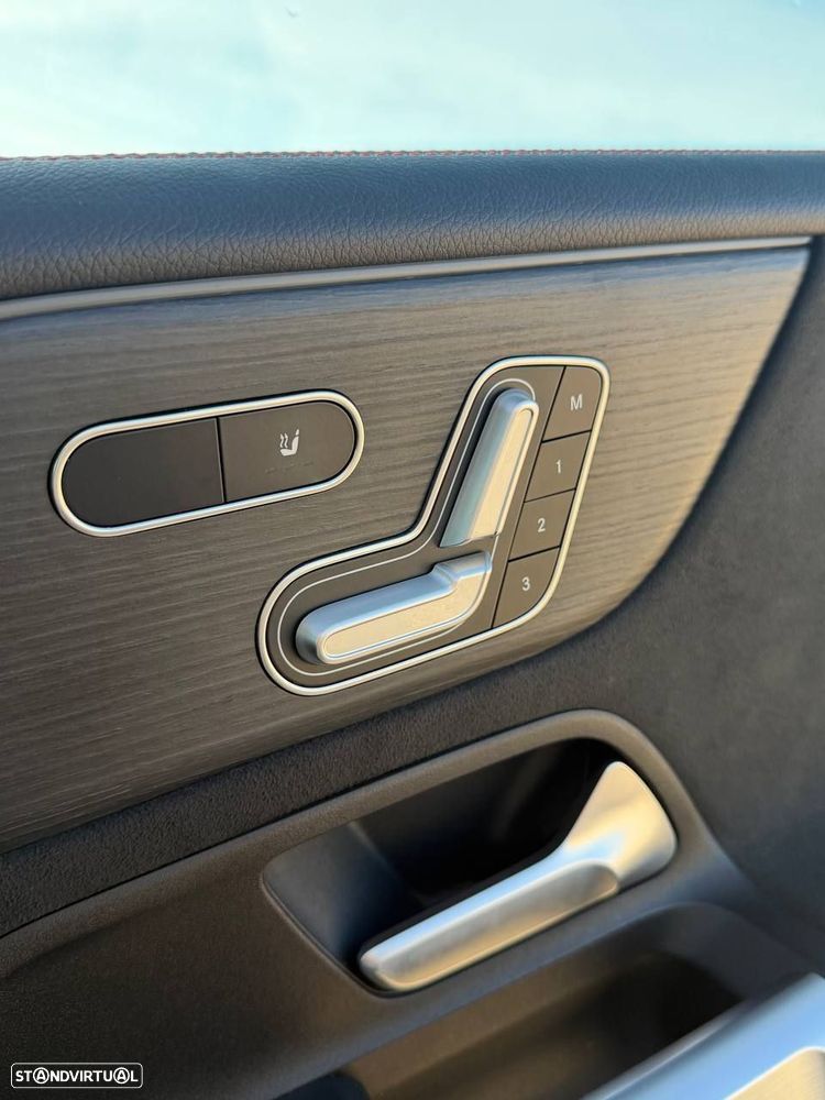 Mercedes-Benz GLB 35 AMG 4Matic - 6