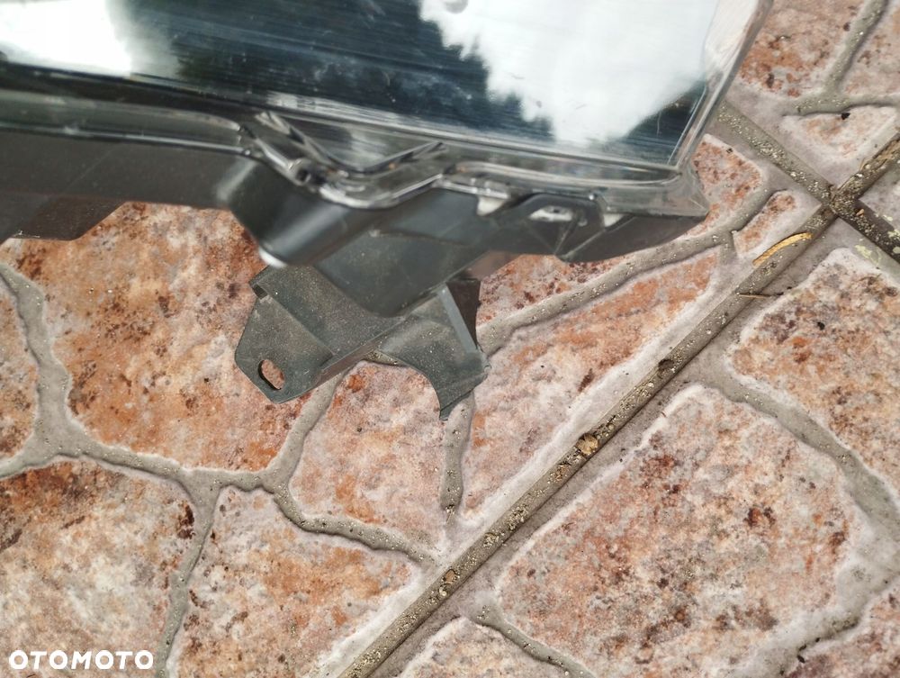 lampa lewa soczewka + led mitsubishi eclipse cross - 7