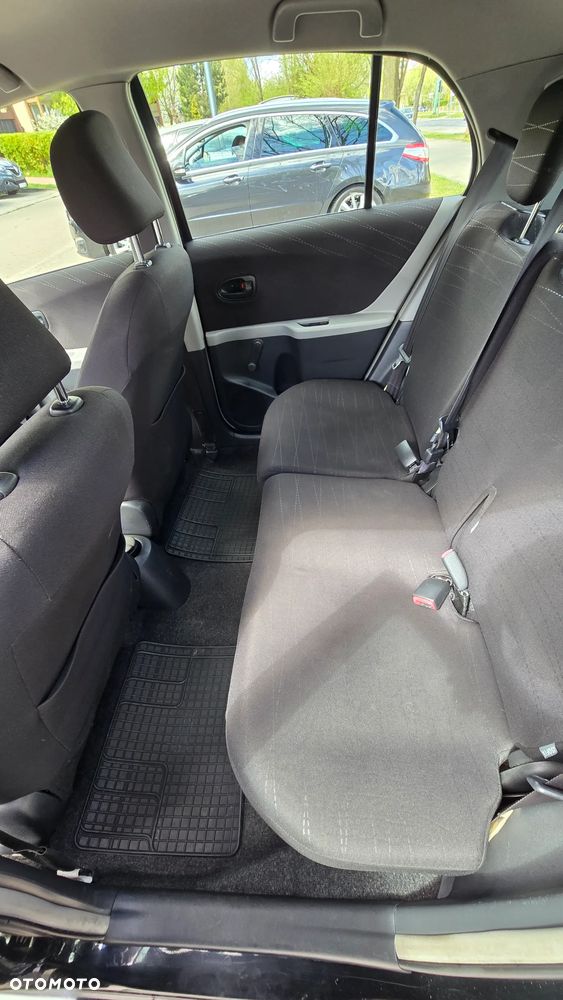 Toyota Yaris 1.0 Luna A/C - 9