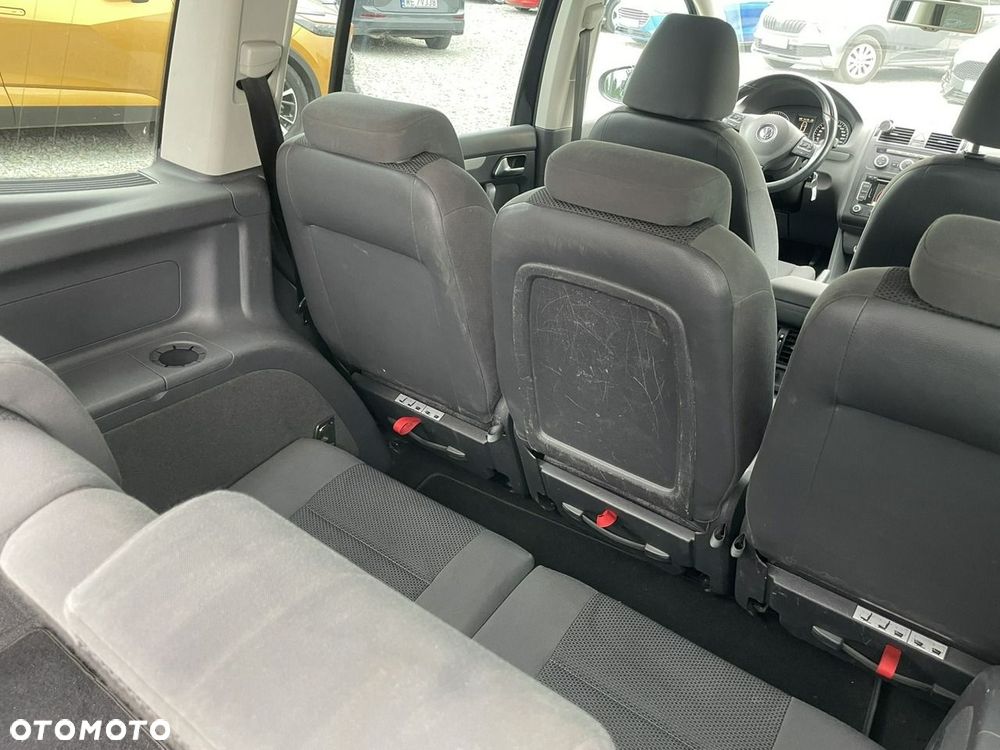 Volkswagen Touran 1.6 TDI DPF Comfortline - 16