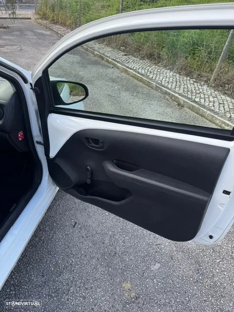 Peugeot 108 1.0 VTI - 9