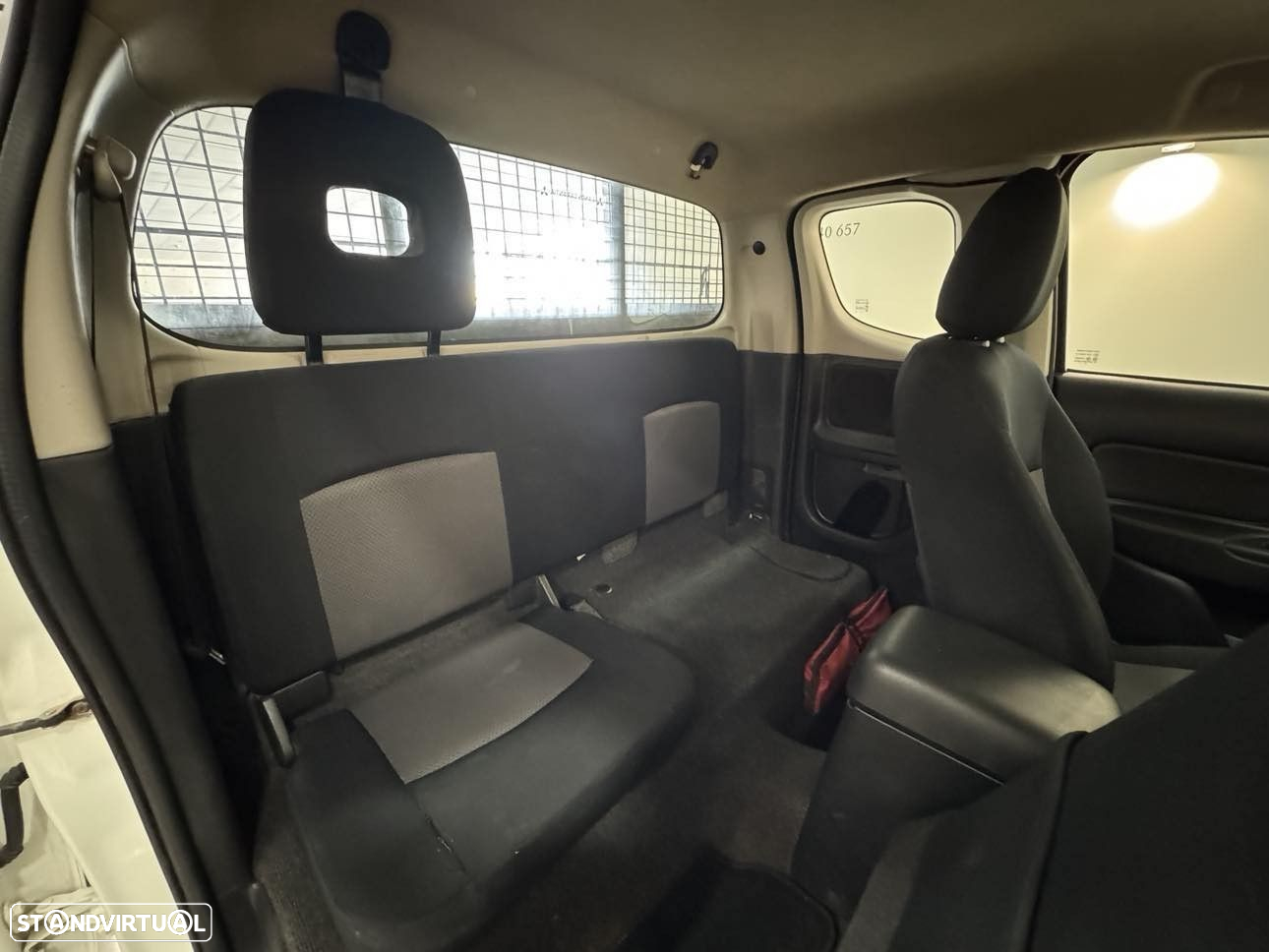 Mitsubishi L 200 2.3 DI-D CD Invite 4WD - 13