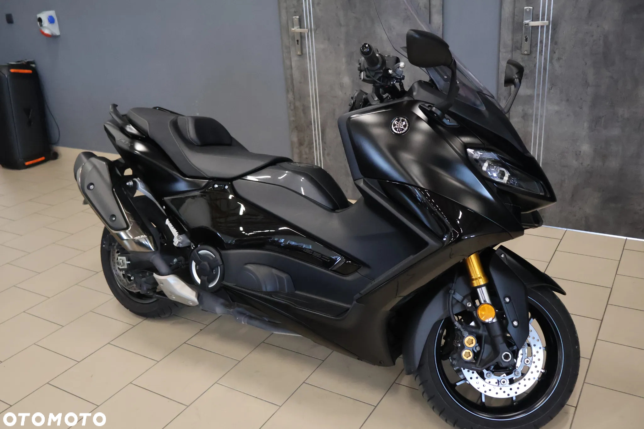 Yamaha Tmax - 14