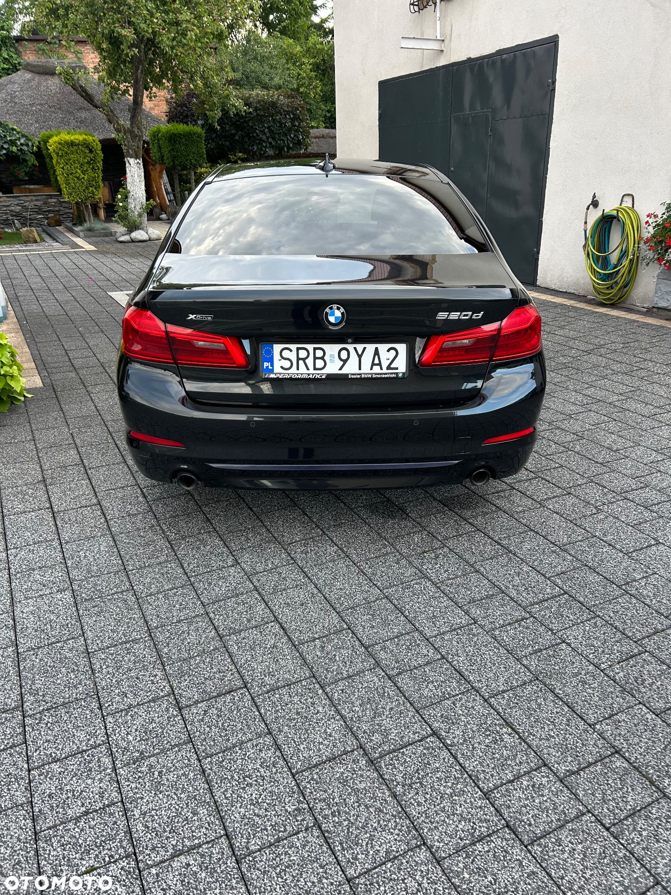 BMW Seria 5 520d xDrive - 4