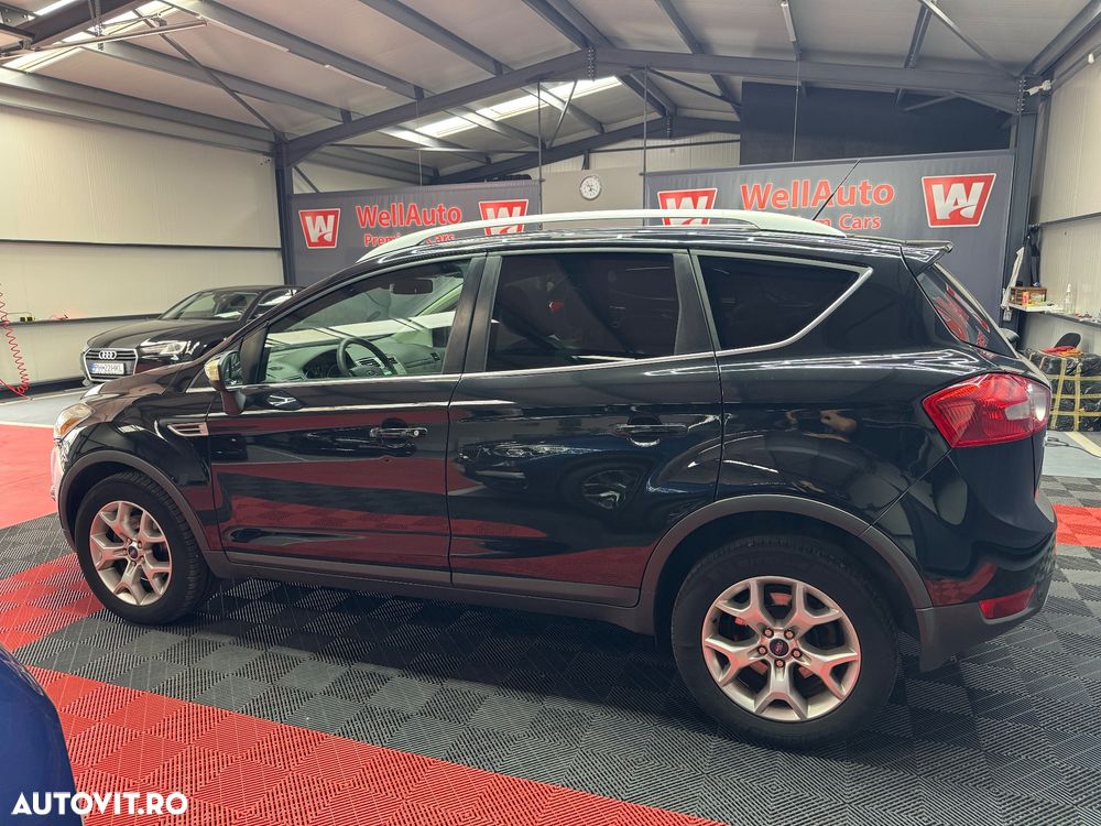 Ford Kuga - 8