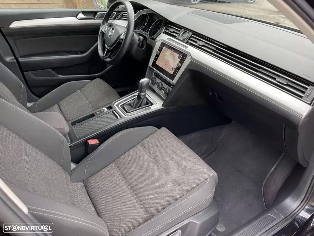 VW Passat Variant 2.0 TDi Business Package DSG - 11