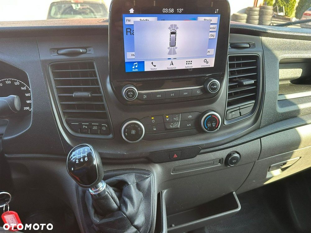 Ford Transit - 13