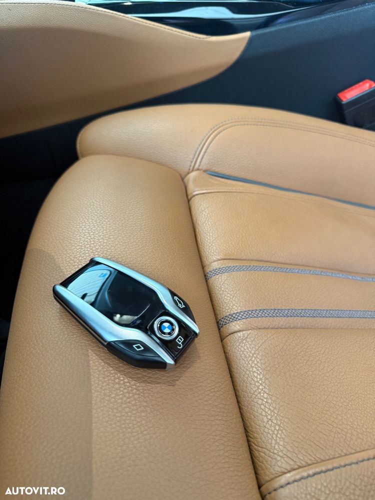 BMW Seria 5 530e xDrive AT PHEV - 30