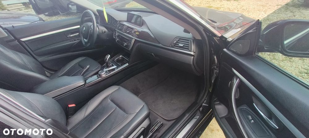 BMW Seria 3 328i Sport-Aut - 20