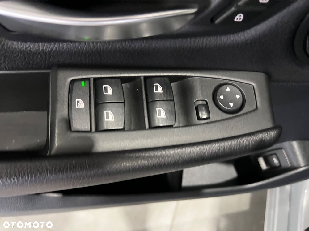 BMW Seria 2 218d Advantage sport - 16