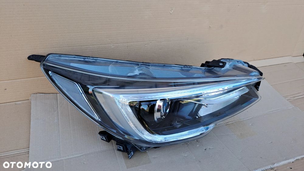 SUBARU LEGACY OUTBACK FULL LED 18-  PRAWA LAMPA  UŻYWANA - 3