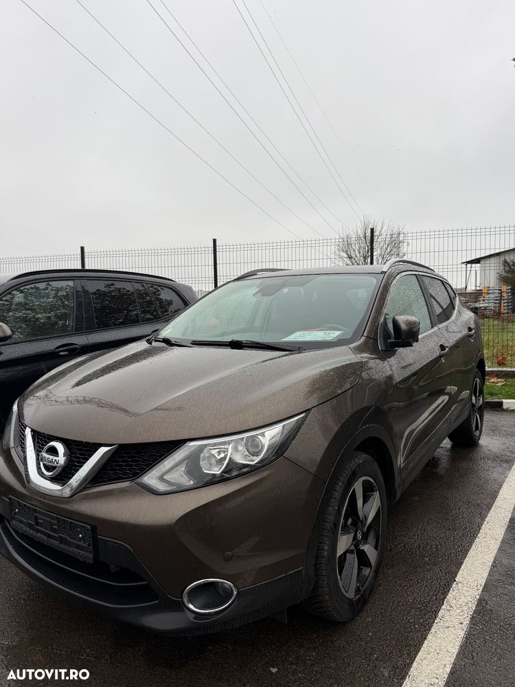 Nissan Qashqai 1.5 DCI N-Connecta - 1