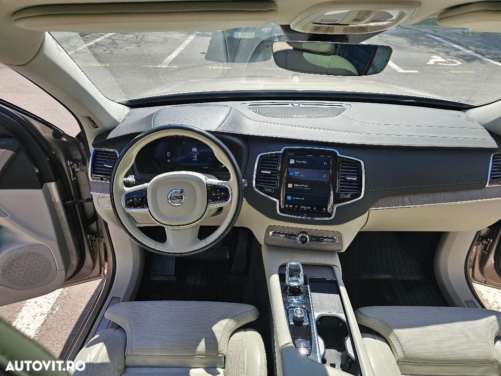 Volvo XC 90 - 12