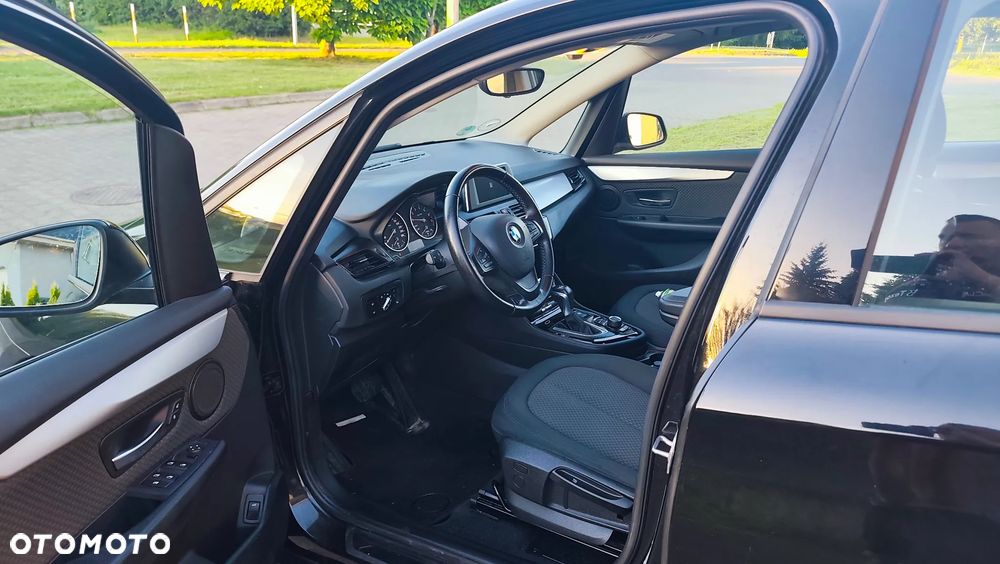 BMW Seria 2 218i Sport Line - 10