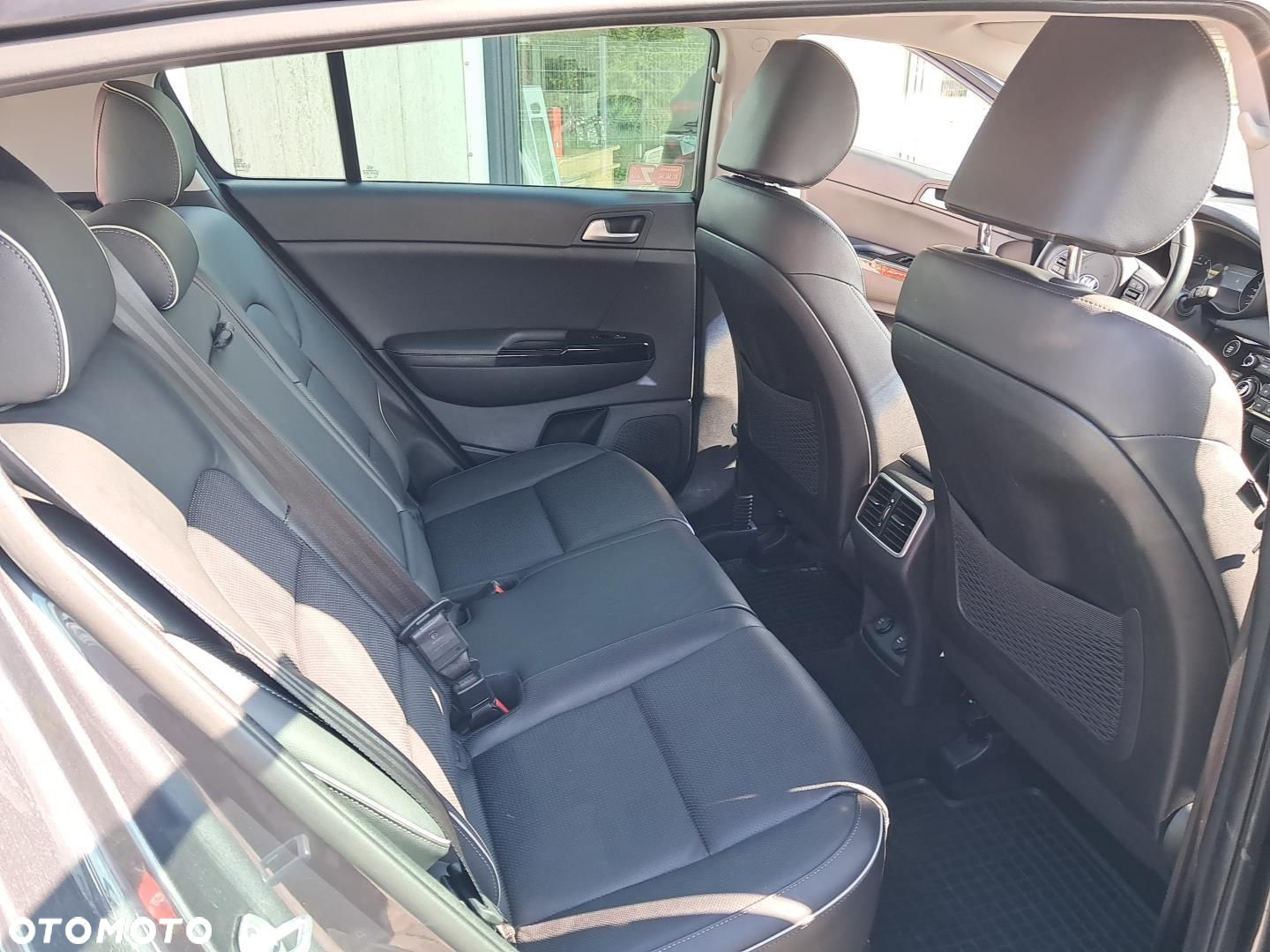 Kia Sportage 1.6 T-GDI L 4WD DCT - 10