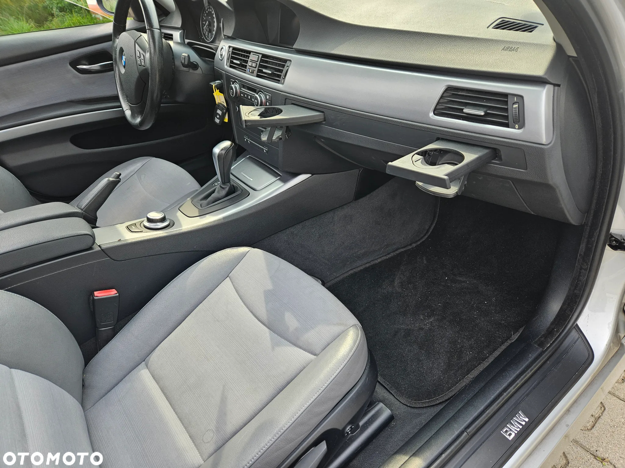 BMW Seria 3 320d DPF Touring - 19