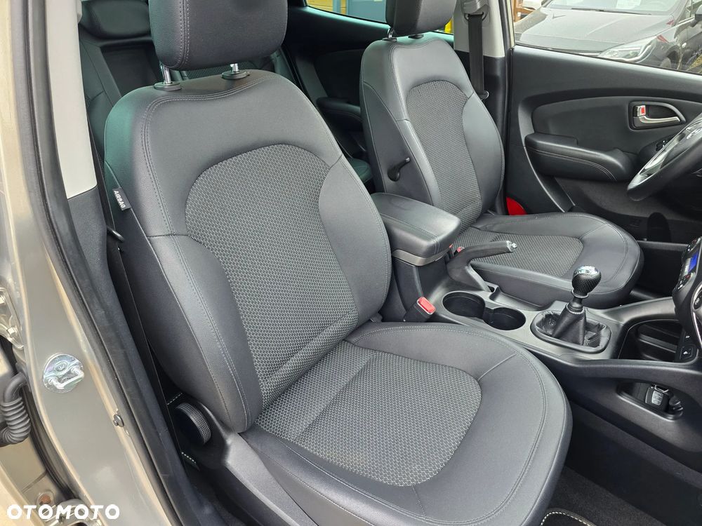 Hyundai ix35 - 15