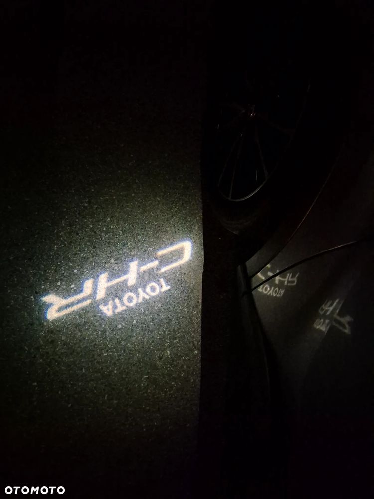 Toyota C-HR 1.8 Hybrid Prestige - 28