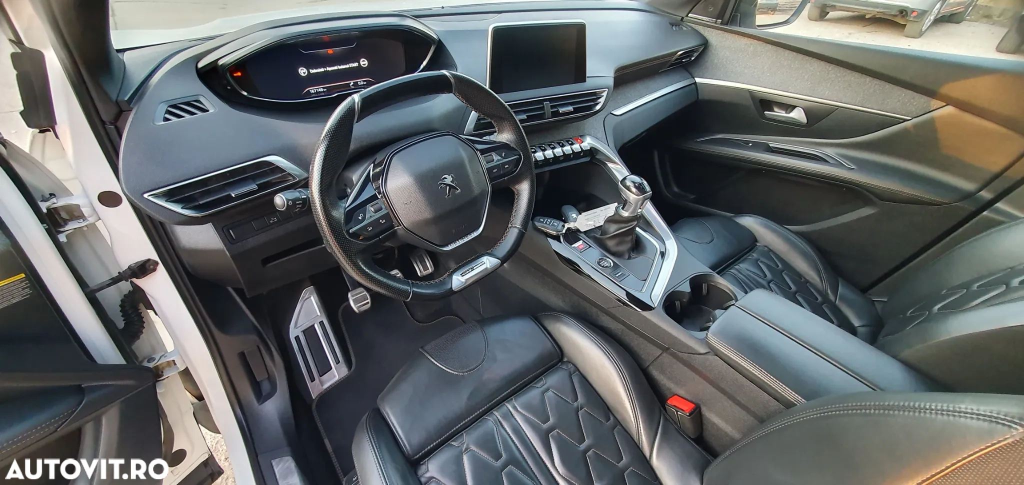Peugeot 3008 1.2 PureTech Turbo S&S GT-Line - 19
