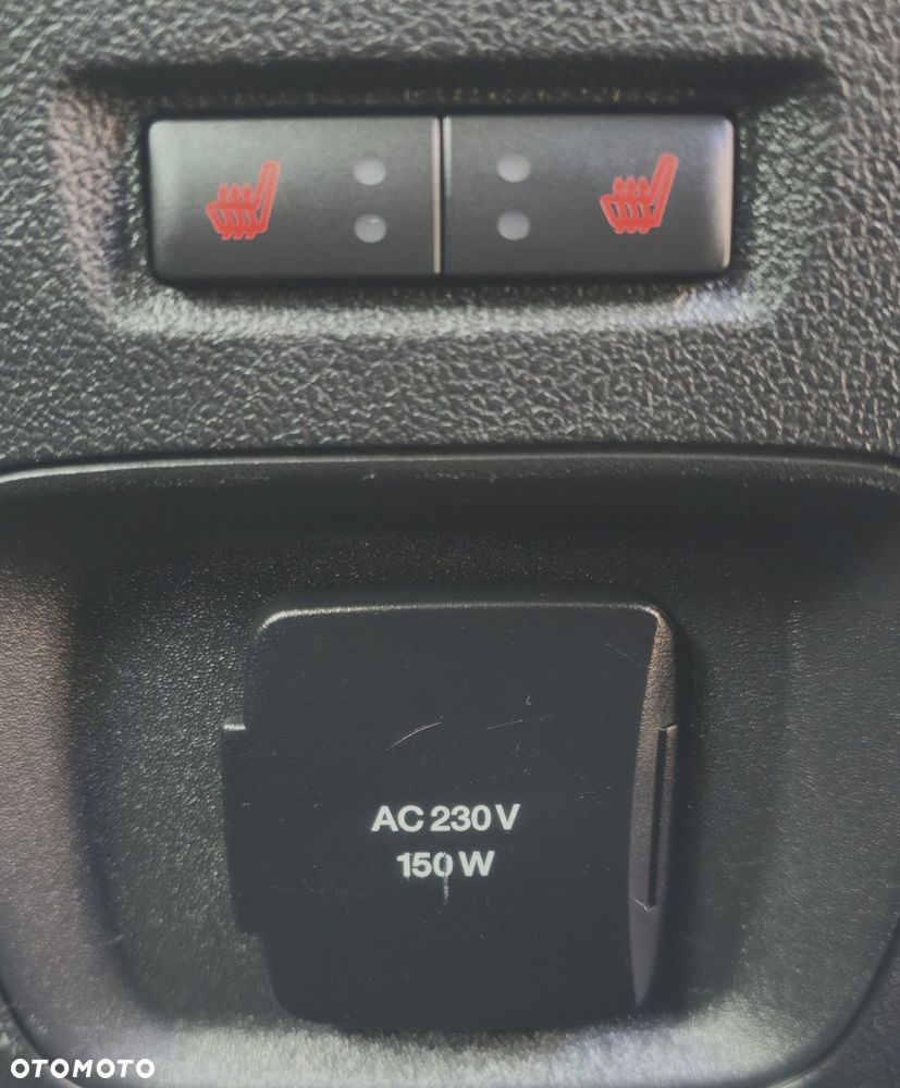 Ford Kuga 1.5 TDCi 2x4 Titanium - 16