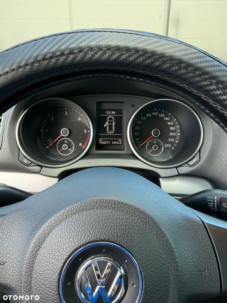 Volkswagen Golf 1.6 TDI Comfortline - 8