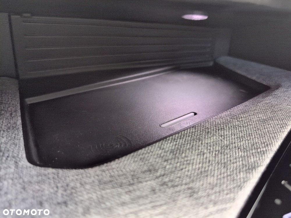 Peugeot 3008 1.2 PureTech mHEV Allure e-DCS6 - 28