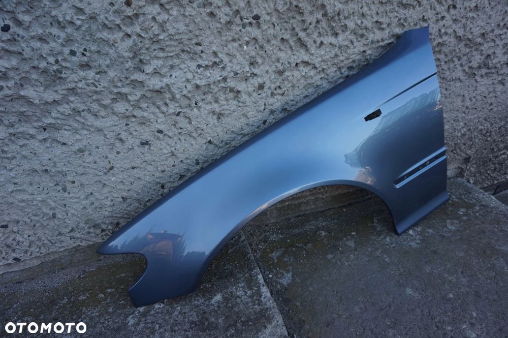 BŁOTNIK LEWY BMW E46 LIFT 01/05r 372 STAHLBLAU - 3