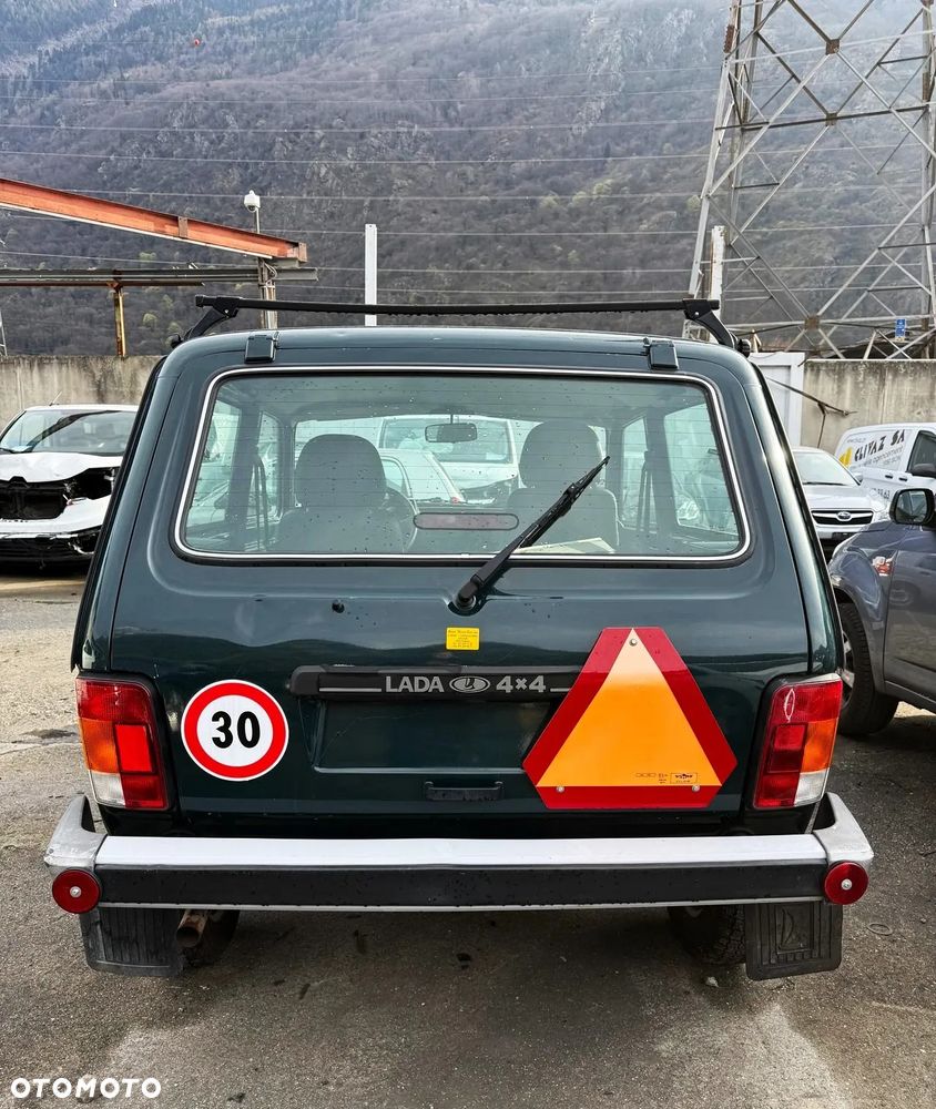 Lada Niva 1.7i - 5