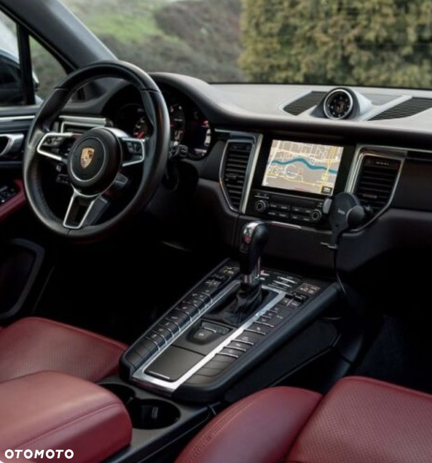 Porsche Macan - 17