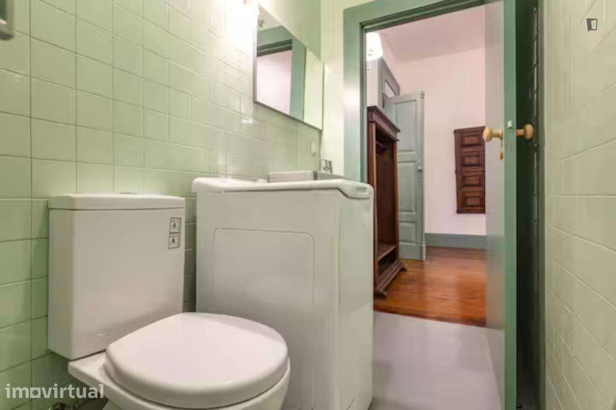 Apartamento com 1 quartos - localizado em Cedofeita Porto - Grande imagem: 5/11