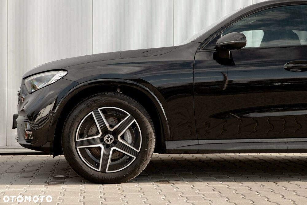 Mercedes-Benz GLC - 13