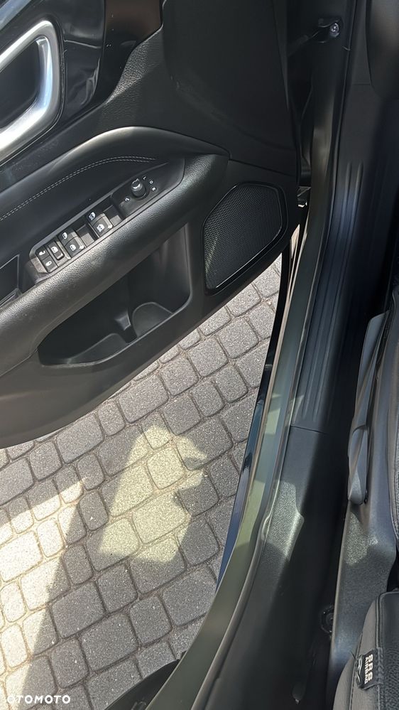 Jeep Compass - 12