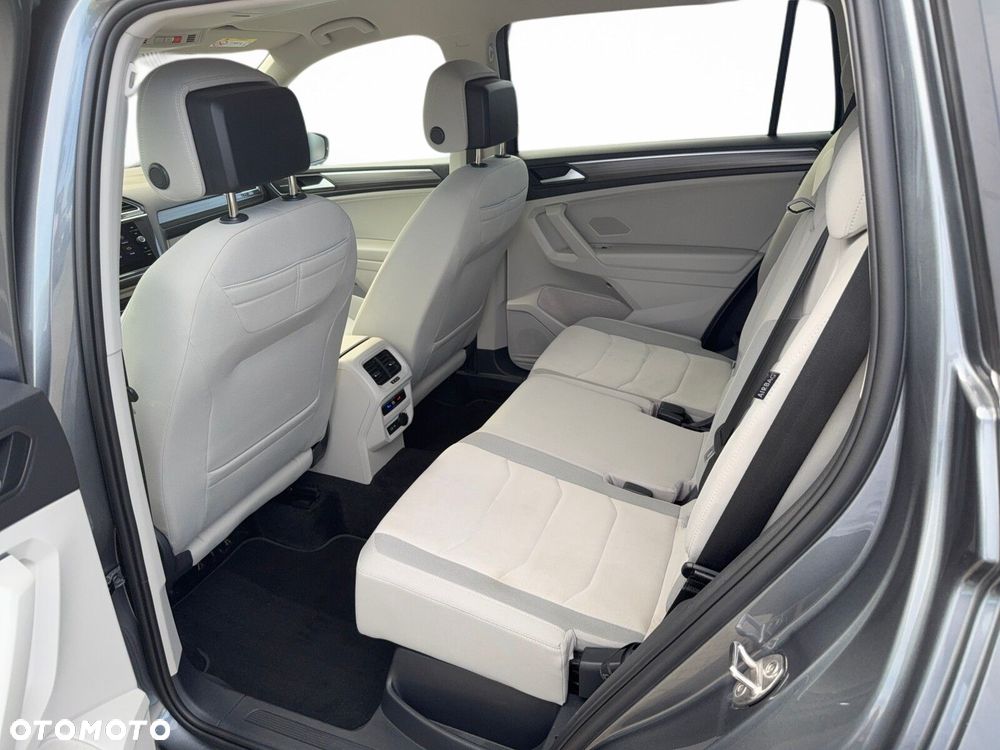 Volkswagen Tiguan 2.0 TDI SCR Elegance DSG - 23