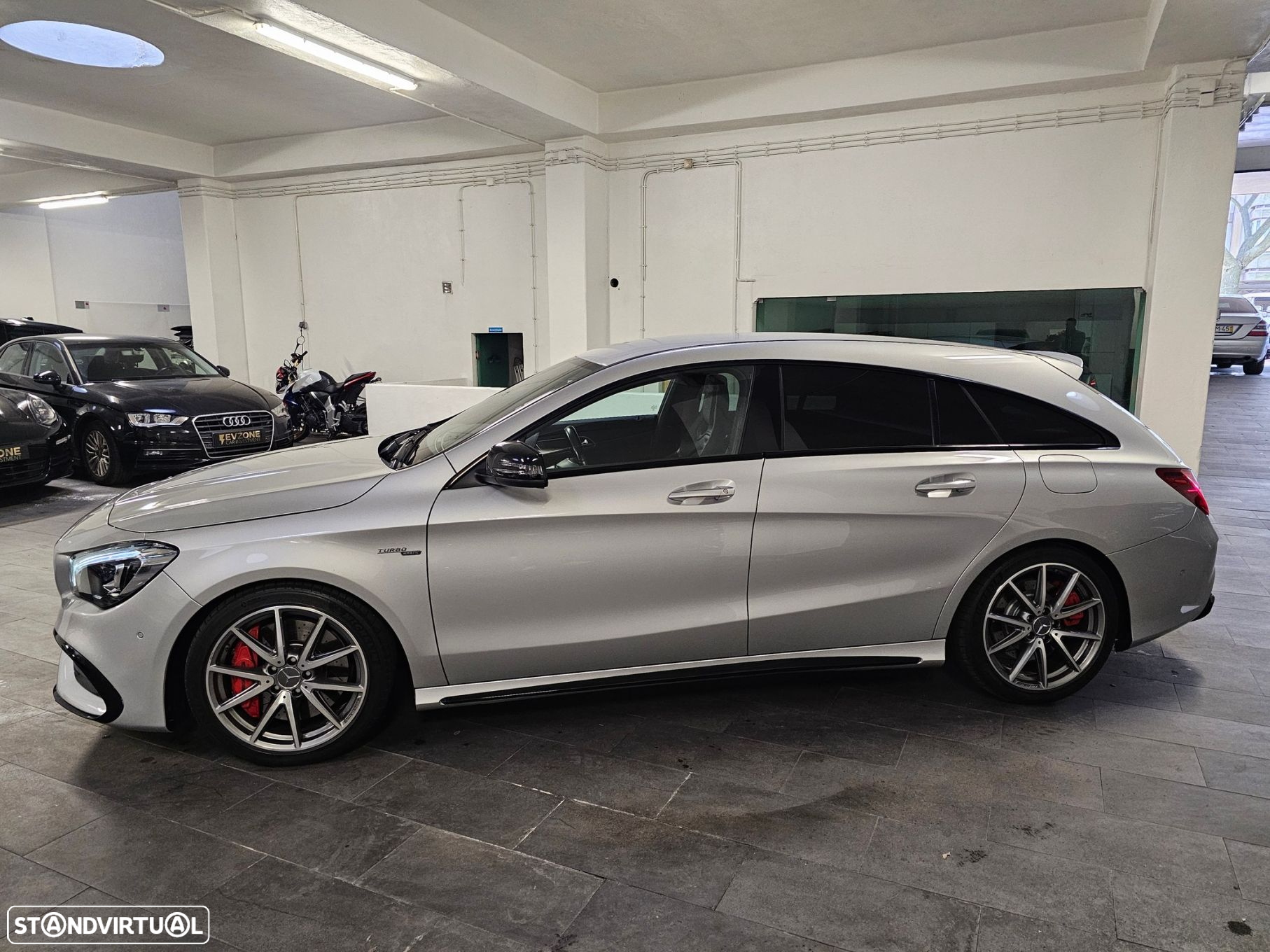 Mercedes-Benz CLA 45 AMG 4Matic Shooting Brake Speedshift 7G-DCT - 4