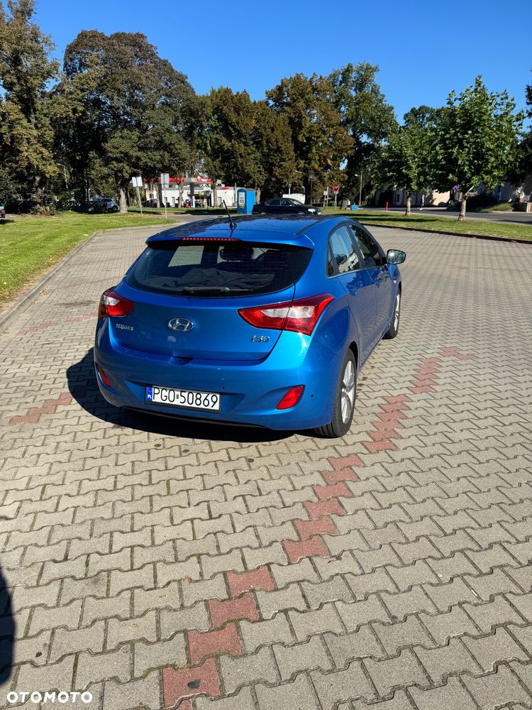 Hyundai i30 1.6 CRDi BlueDrive Comfort - 3
