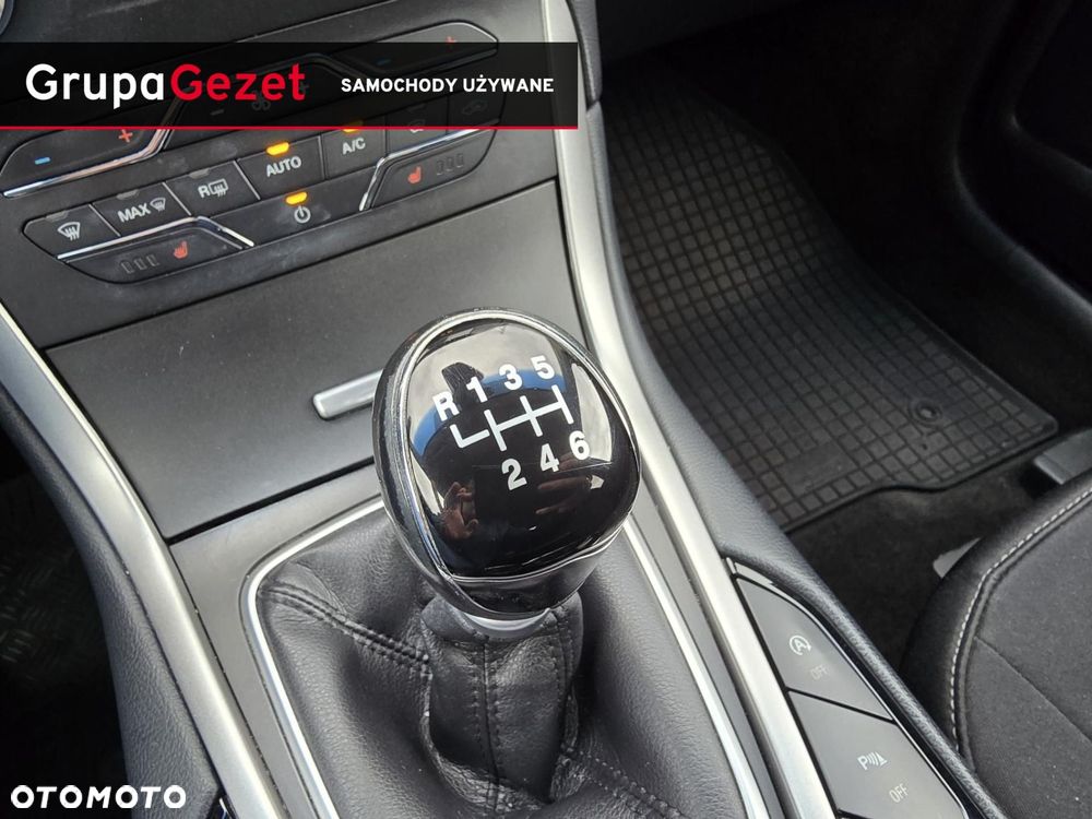 Ford Edge 2.0 TDCi 4WD Trend - 30