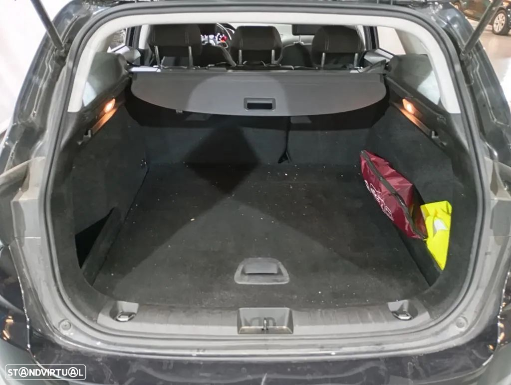 Fiat Tipo Station Wagon 1.3 M-Jet Lounge - 9