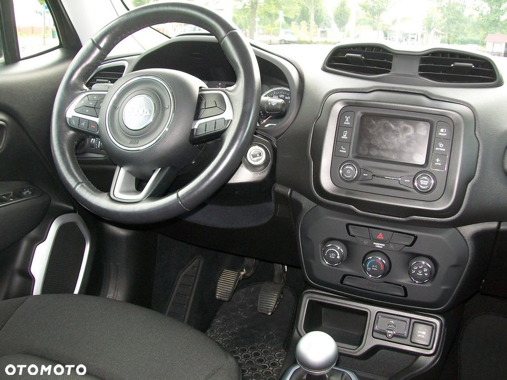 Jeep Renegade 1.6 E-TorQ Sport FWD - 26